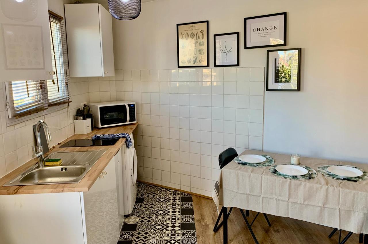 Superbe Appartement Avec Parking Gratuit Sur Place Σαιν-Ντενί Εξωτερικό φωτογραφία